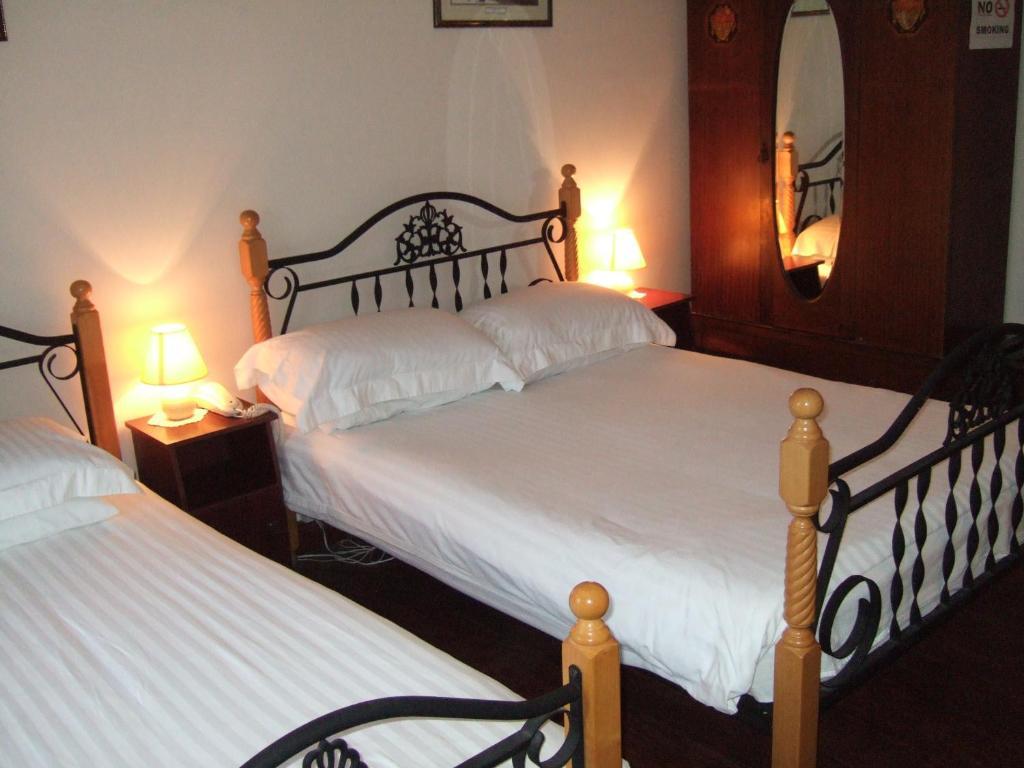 The Pilgrims Rest Hotel (Adults Only) Лісмор Номер фото